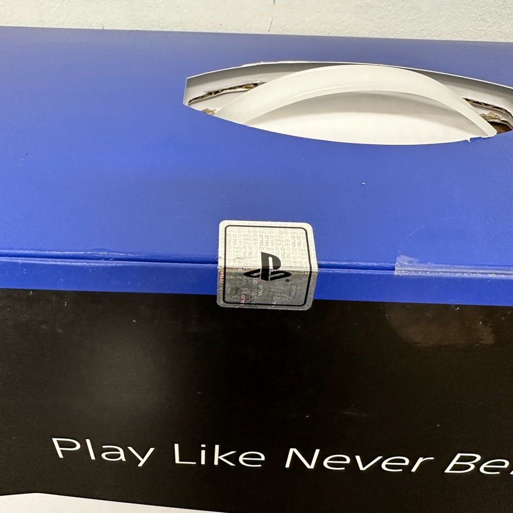 PS5 - Picture 7 of 7